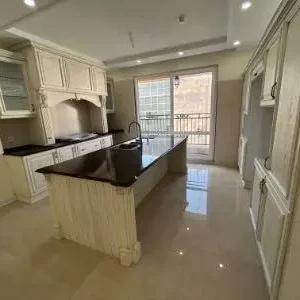 تهرانپارس ..فروش آپارتمان 178 متری / شخصی ساز / نوساز