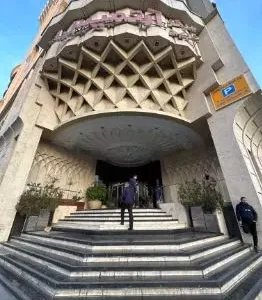 فرمانیه..فروش مغازه در برج آرتمیس